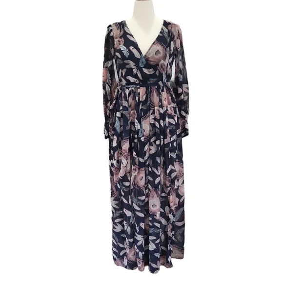 EUC Fashion Nova long maxi long sleeve belted split leg peacock feather  dress M